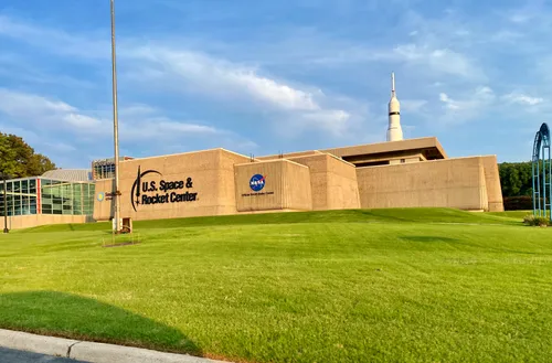 U.S. Space & Rocket Center building with well-maintained grounds