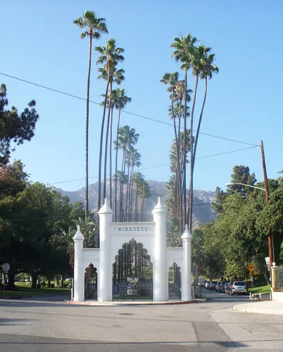 The elegant Miradero entrance gate with its distinctive white minarets