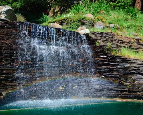 The waterfall of the Woodminster Cascade