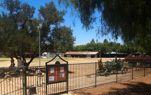 The southern yard of Strathearn Historical Park