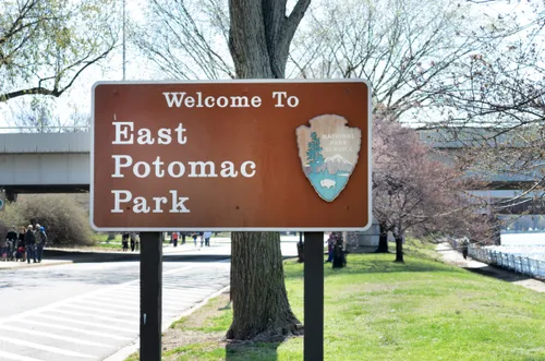 Welcome sign marks the entrance to East Potomac Park in Washington DC