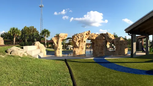 The splash pad area with large rock elements