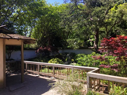 Cozy area in the Japanese Garden