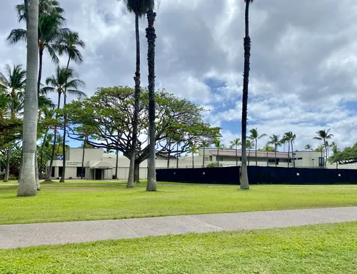 Grassy area near the Hawaii Army Museum