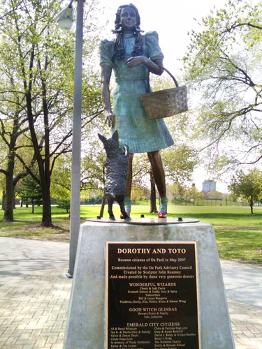 Dorothy and Toto statue near the children's play area