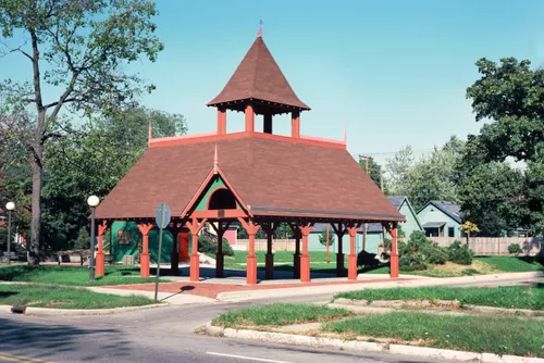 Decorative shelterhouse in Shawn Grove Park