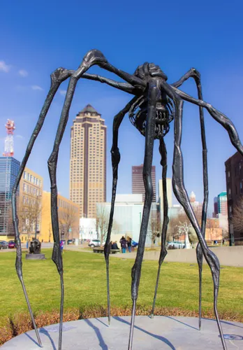 The towering Spider sculpture by Louise Bourgeois is creepily impressive