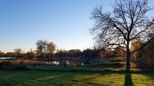 Evening light at the Nokomis Knoll Pond