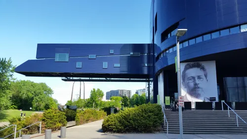 The Guthrie Theater building overlooking the riverfront park