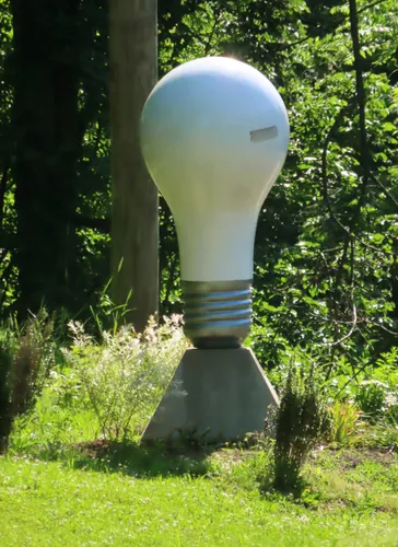 A giant light bulb sculpture pays homage to Edison's invention