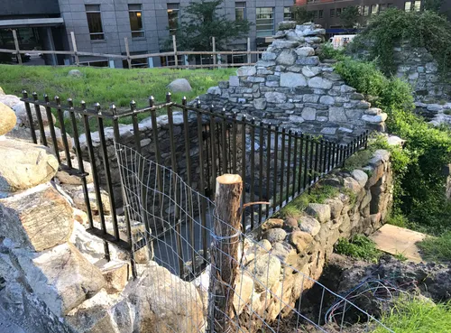 The ruins of a 19th century cottage from County Mayo at the heart of the memorial