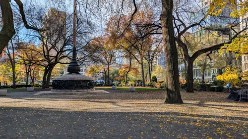 Independence Flagstaff in the center of Union Square