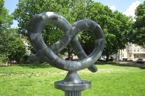 This pretzel-shaped sculpture is the park's signature art piece